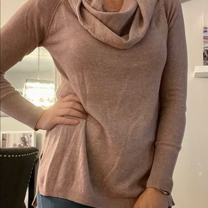 Cowl beck sweater